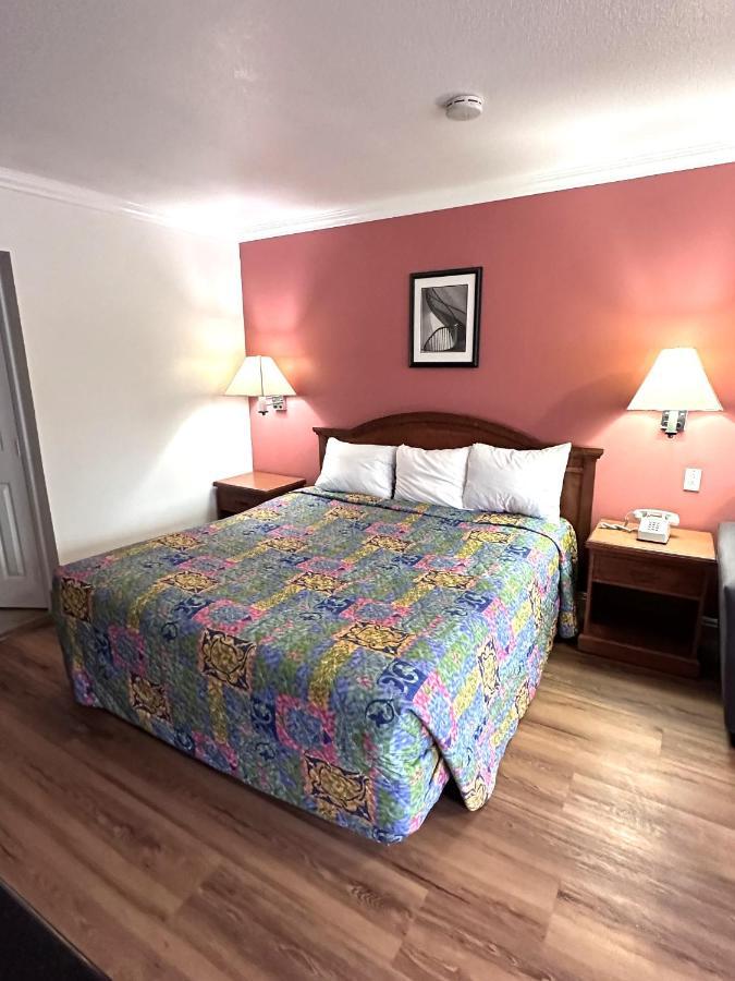 Willow Tree Lodge Fullerton Luaran gambar
