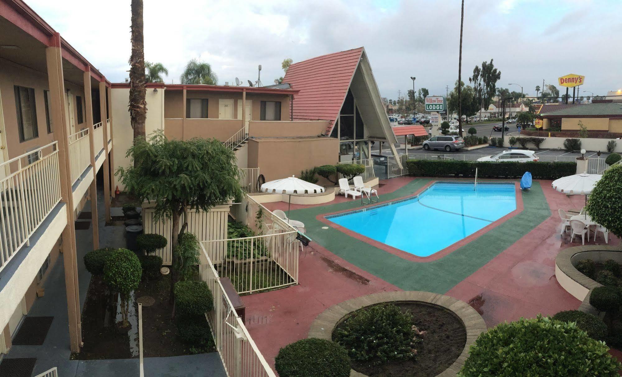 Willow Tree Lodge Fullerton Luaran gambar
